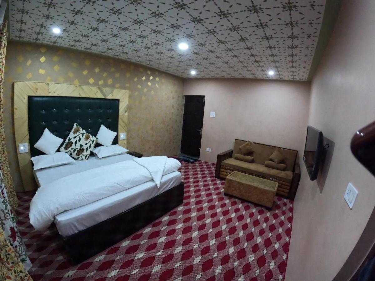Hotel Seven Pahalgām מראה חיצוני תמונה